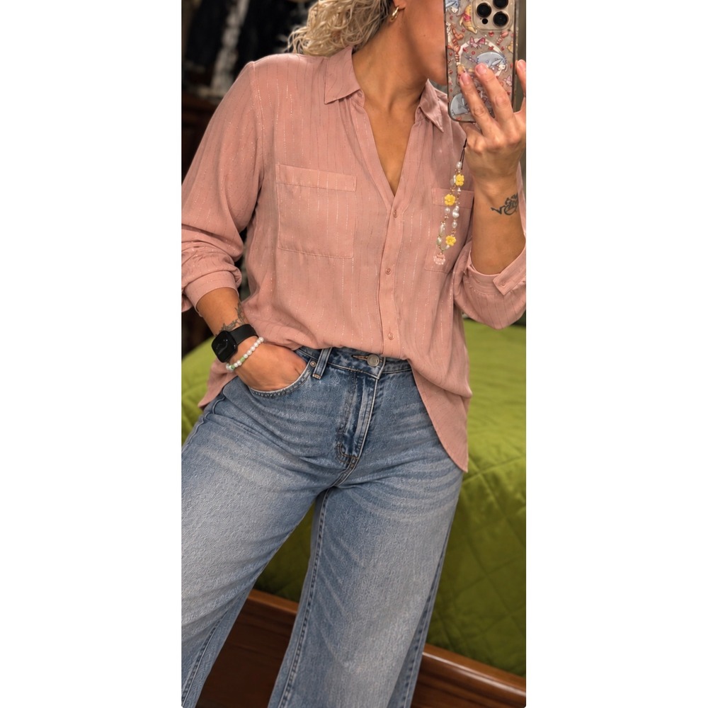 Candies Button Down Shirt Women Large Pink Good Metallic Pinstripe Long Sleeve